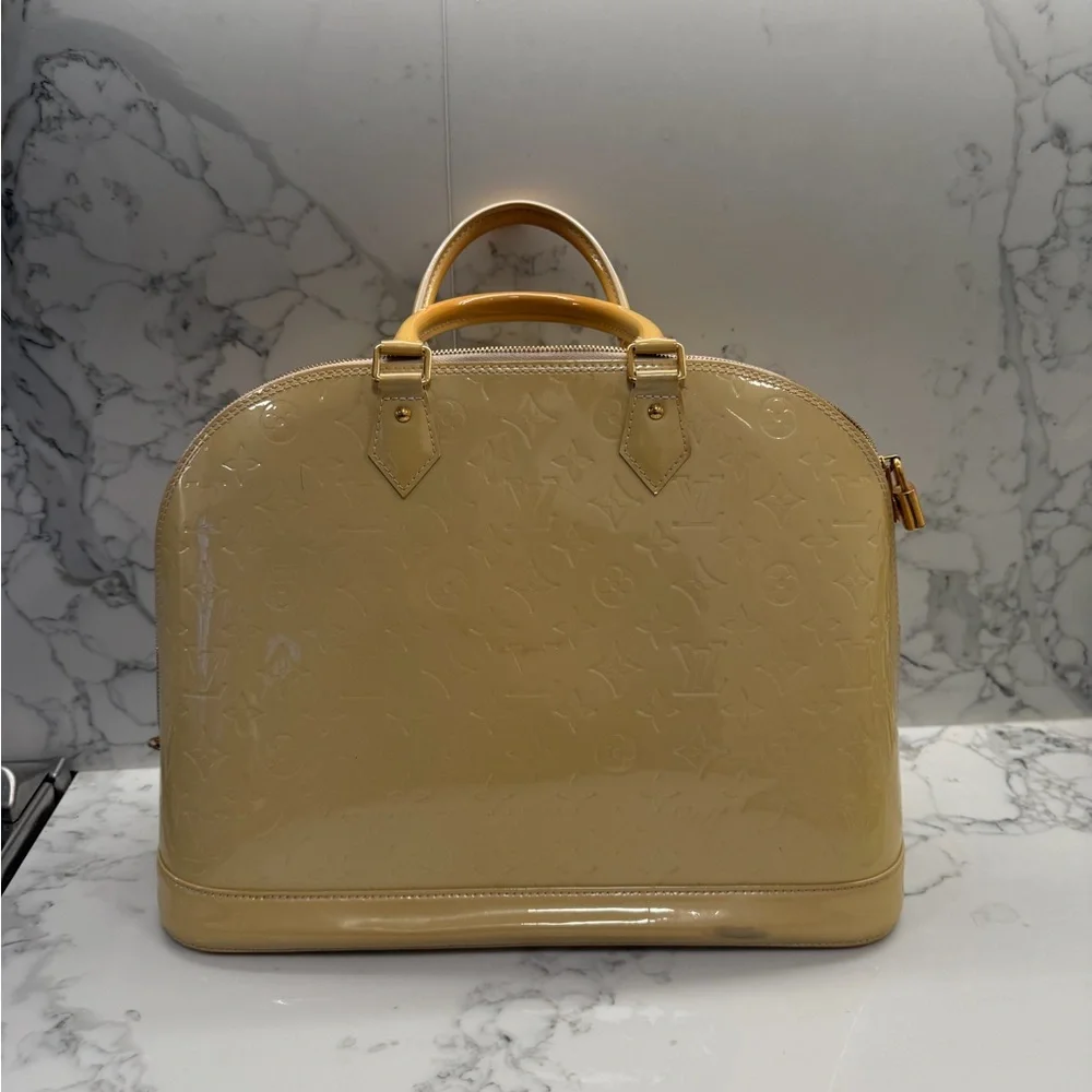 Louis Vuitton authentic Yellow Patent Leather Alma GM - Picture 11 of 11